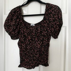 Floral Puff Sleeve Top - Black and Pink